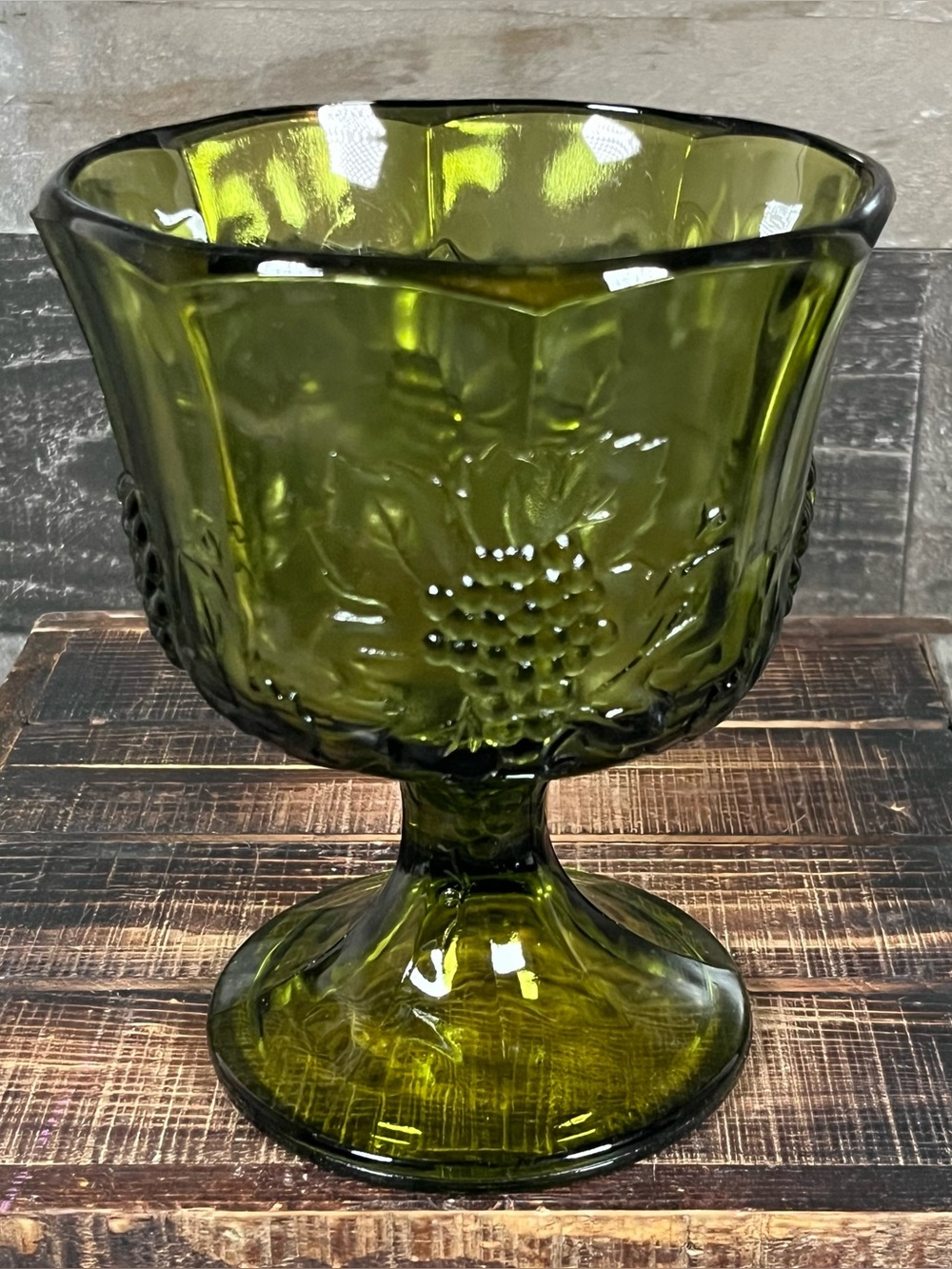 Vintage Indiana Glass Green Harvest Embossed Grape Pedestal Goblet Candy Bowl